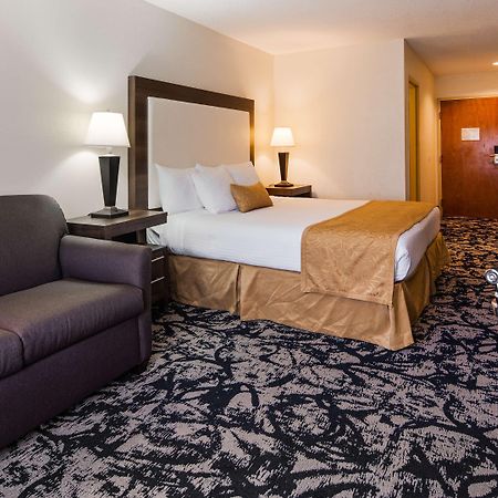Best Western West Greenwich Inn Exterior photo