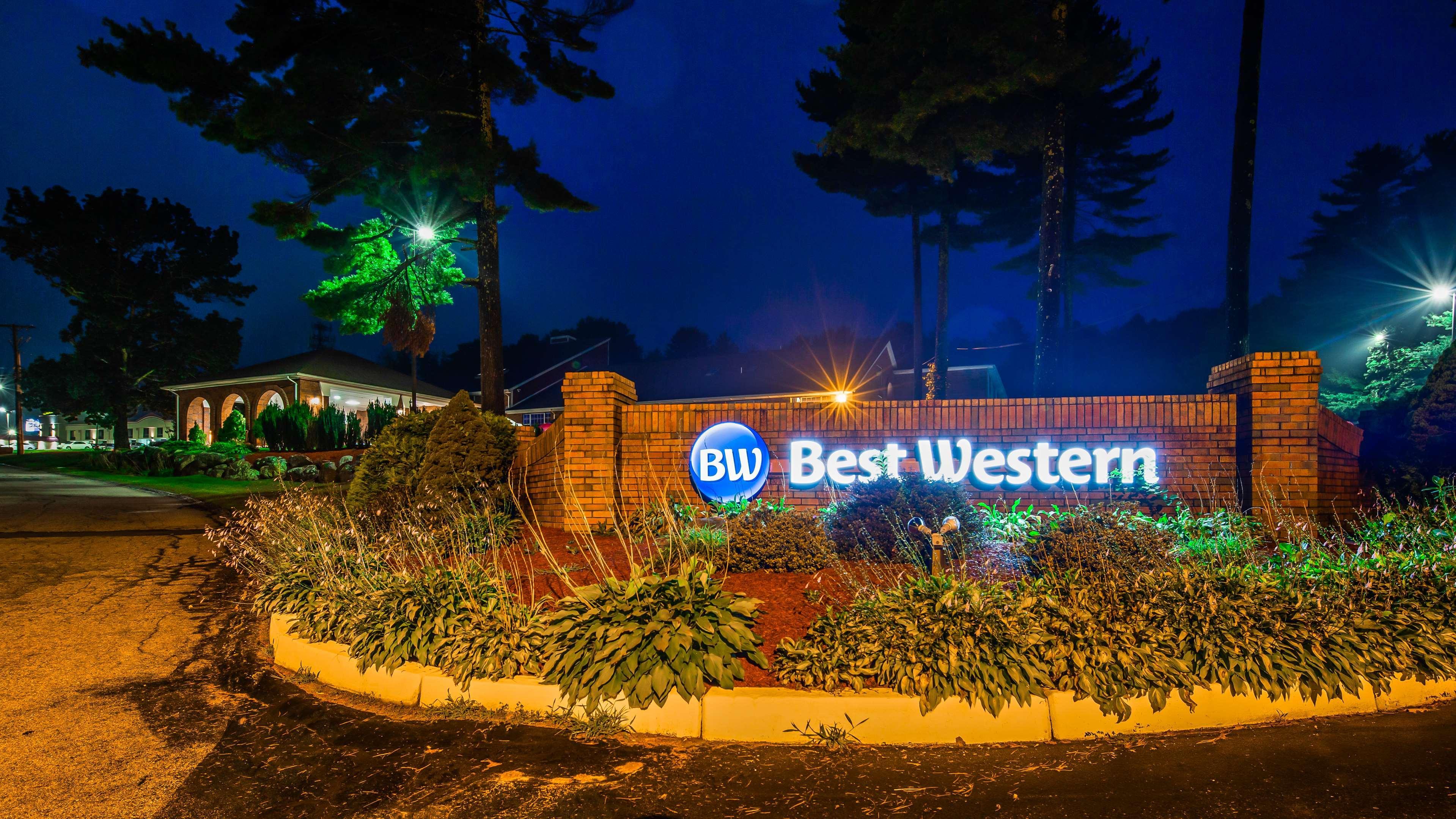 Best Western West Greenwich Inn Exterior photo